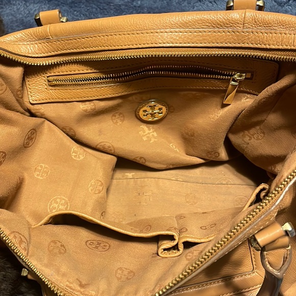 Tory Burch purses - Picture 4 of 4